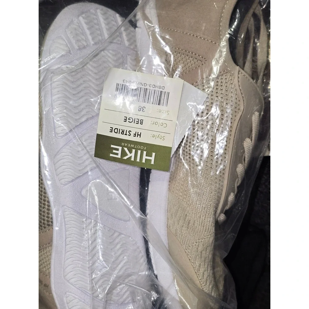 NWT HIKE Footwear Stride (Unisex) Sneaker Beige Barefoot  Womens EU 38/ US 7.5‎